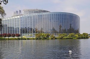 Europaparlamentet godkänner djupgående fördragsändringar